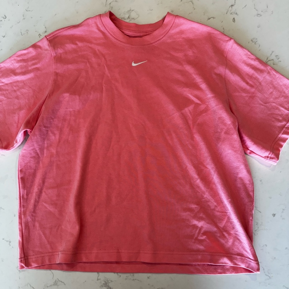 Nike T Shirt